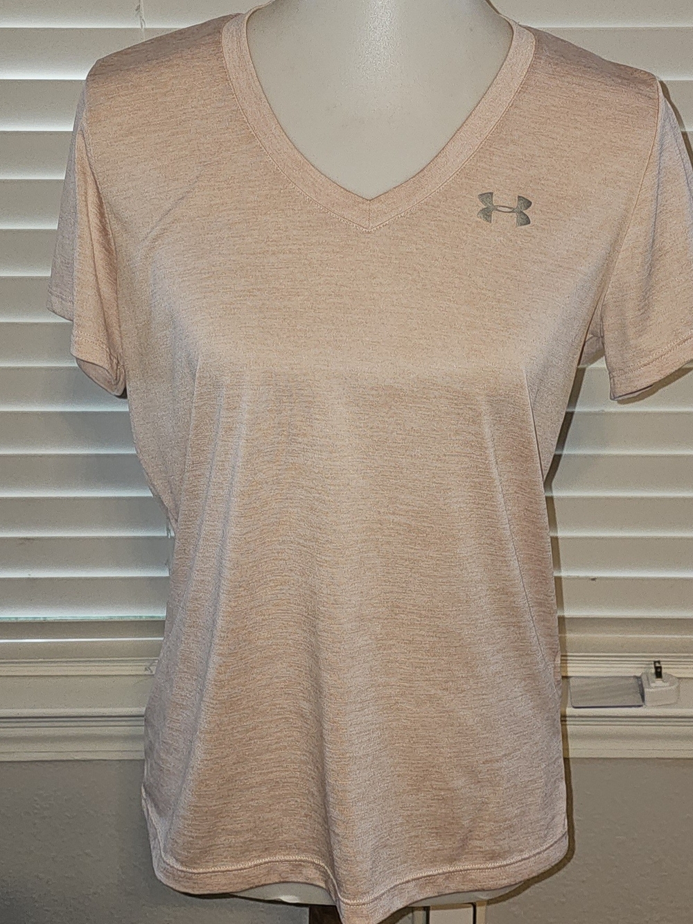 Under Armour Women's Pale Pink V-Neck Active Tee
